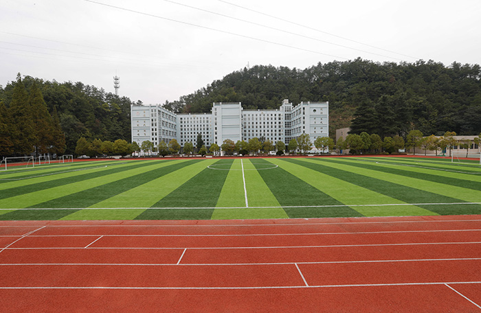 東風四中